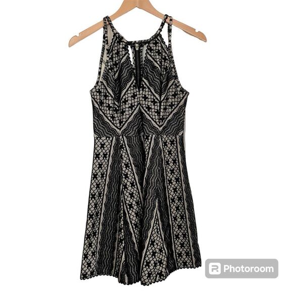Free People Dresses & Skirts - Free People Black Lace Mini Dress